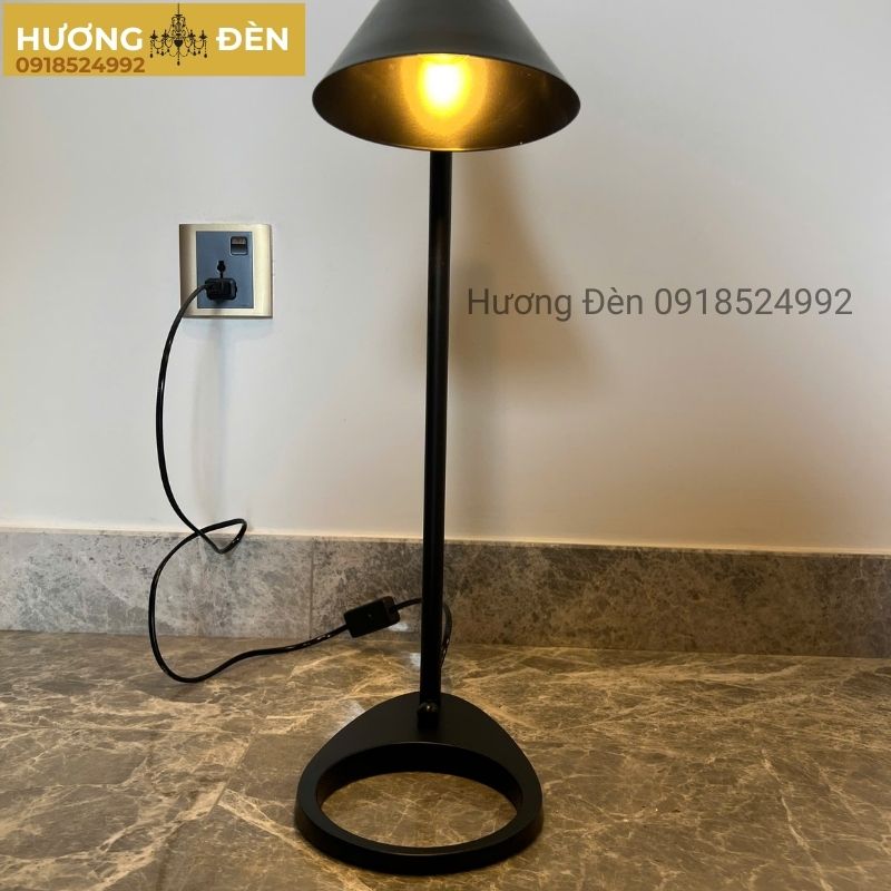 den-ban-chinh-hang-db16-den